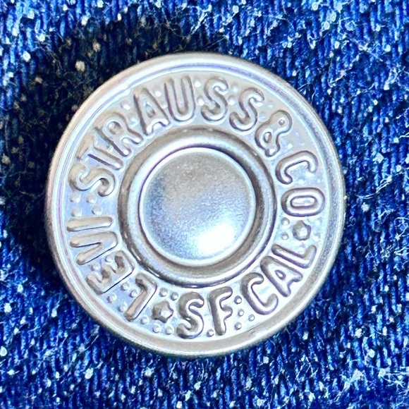 NEW Vintage Levis 501 Dark Wash 13 1993 Valencia St Factory USA 17501-0115 - Picture 9 of 16